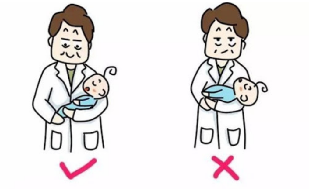 Bunda, si Kecil, 4 kebiasaan buruk, Bayi bungkuk dan skoliosis, bayi bungkuk, bayi skoliosis,